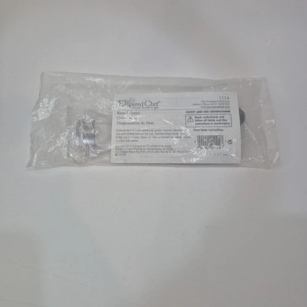 Pampered Chef Corn Kernel Cutter Stripper with Cover 1114 New In Sealed Package - Picture 2 of 4